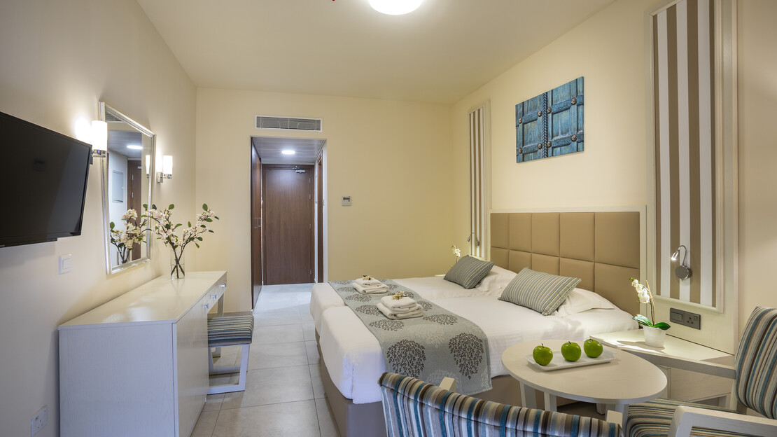 Aquamare Beach Hotel & Spa